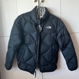 The North Face reversible puffer jacket 🖤🤍